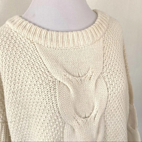 J. Crew Cable Knit‎ Balloon Sleeve Sweater - Picture 3 of 11